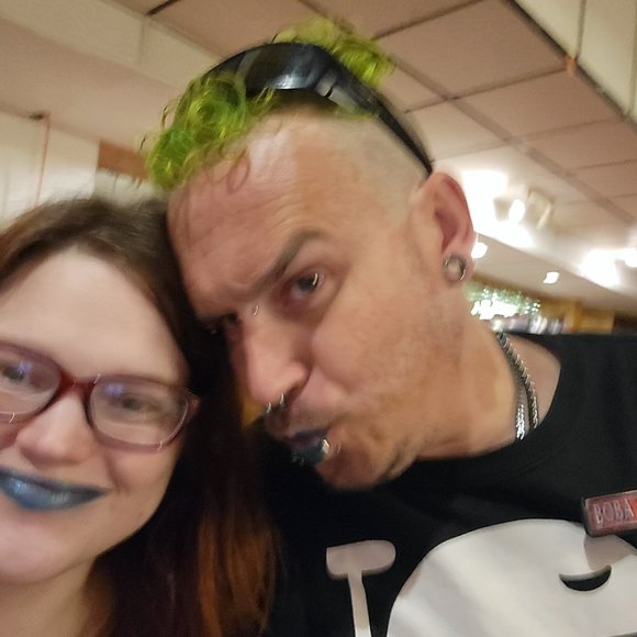 Meet your Posher, Roxie - Picture 5 of 10